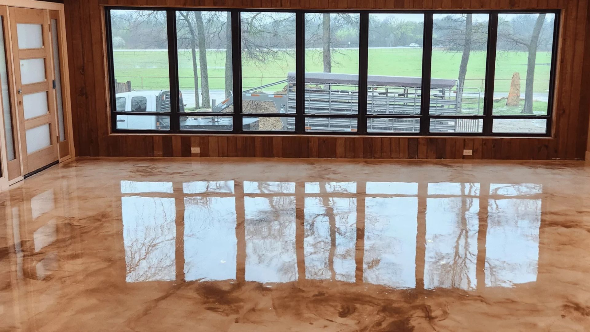 luxury epoxy flooring